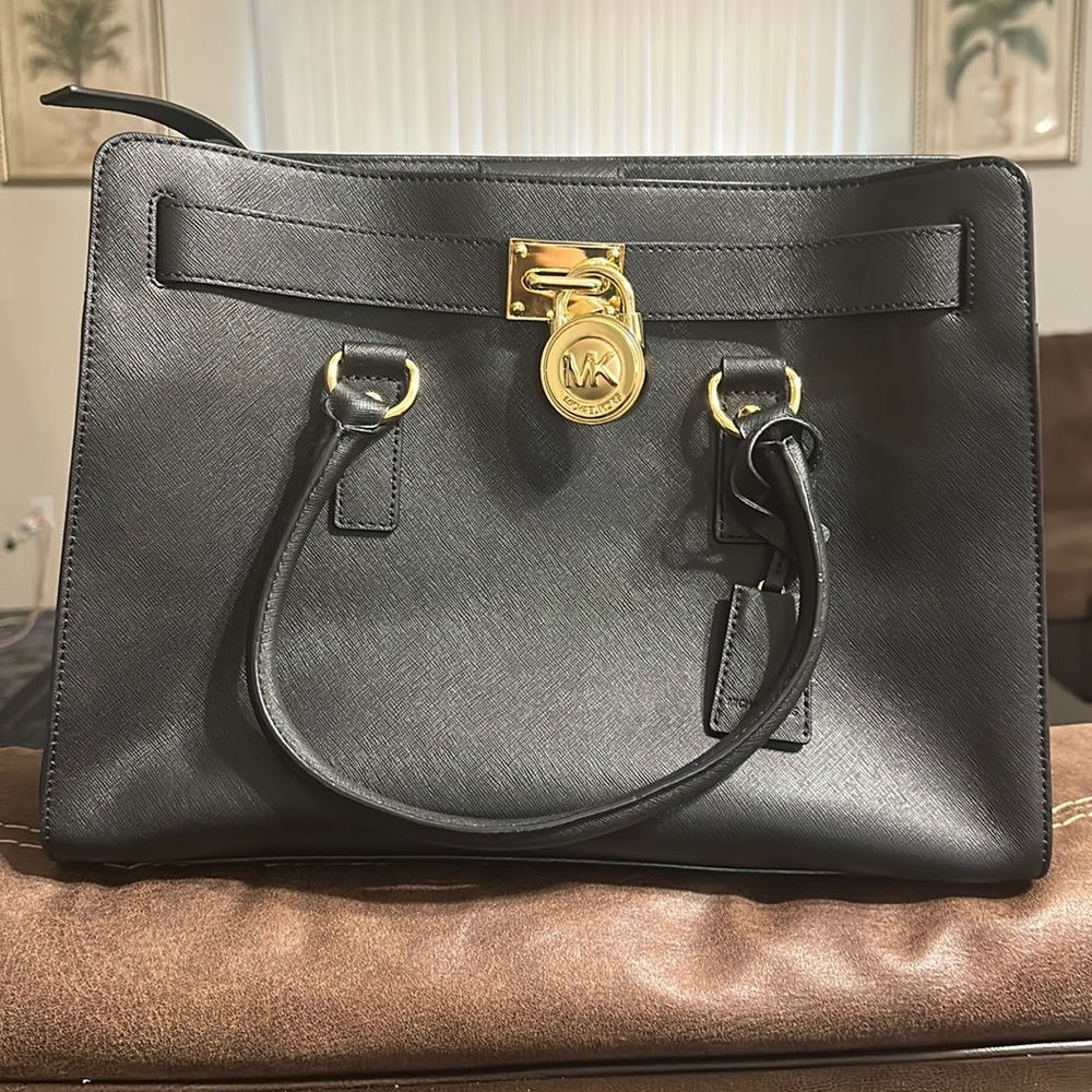 Bag Michael kors and wallet